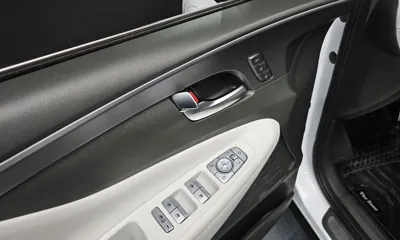 Hyundai Santafe 2021, 53418 км, за 20151.96 USD - фото 19
