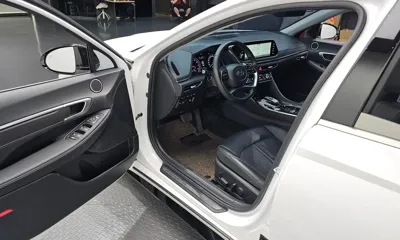 Hyundai Sonata 2022, 77873 км, за 18845.47 USD - фото 10
