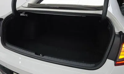 Hyundai Sonata 2022, 77873 км, за 18845.47 USD - фото 19