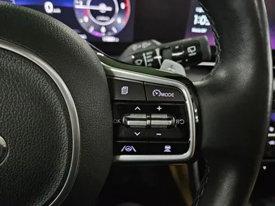 Kia Canival 2021, 116010 км, за 14637.02 USD