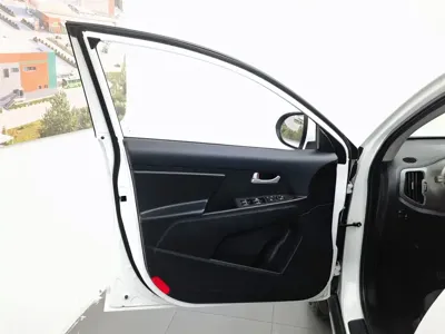 Kia Sportage 2017, 79000 км, за 5267.7 USD - фото 8