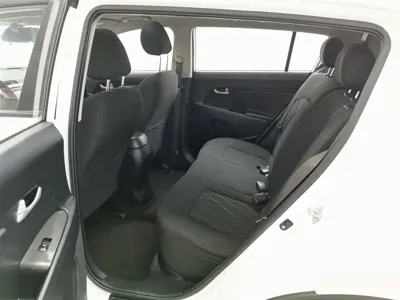 Kia Sportage 2017, 79000 км, за 5267.7 USD - фото 15