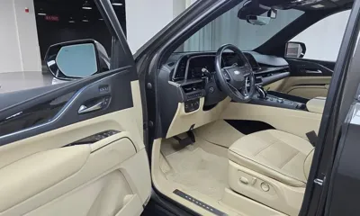 Cadillac Escalade 2021, 74400 км, за 50662.21 USD - фото 10
