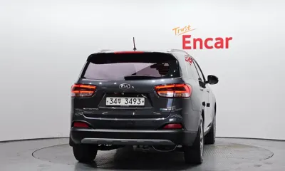 Kia Sorento 2015, 136133 км, за 7483.26 USD