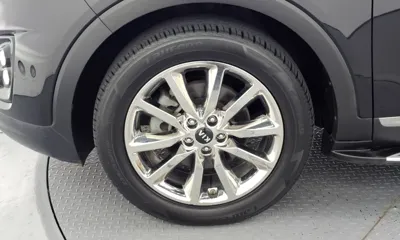 Kia Sorento 2017, 132158 км, за 7475.78 USD