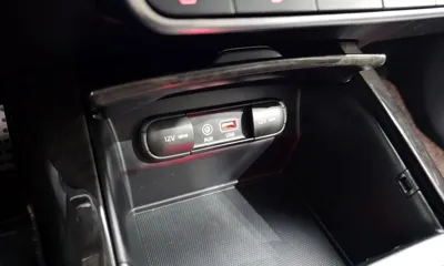Kia Sorento 2017, 132158 км, за 7475.78 USD - фото 12