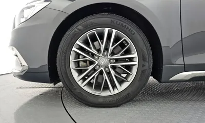 Hyundai Grandeur 2018, 33345 км, за 13148.33 USD
