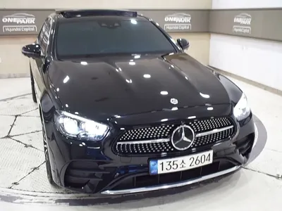 Mercedes-Benz E-Class 2022, 53742 км, за 26606.84 USD