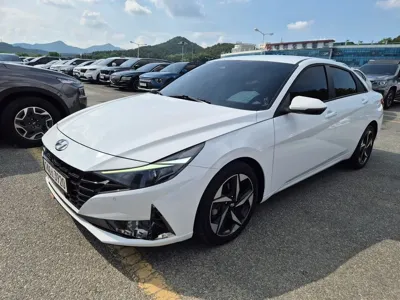 Hyundai Avante 2023, 66340 км, за 11027.96 USD
