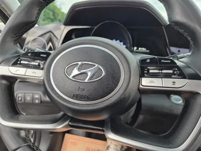 Hyundai Avante 2023, 66340 км, за 11027.96 USD - фото 15