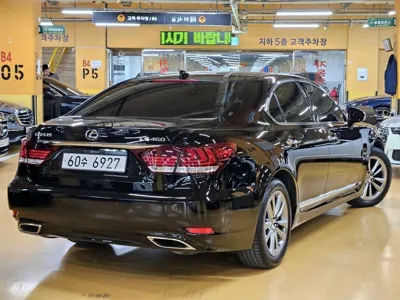 Lexus LS 2014, 50523 км, за 21777.28 USD
