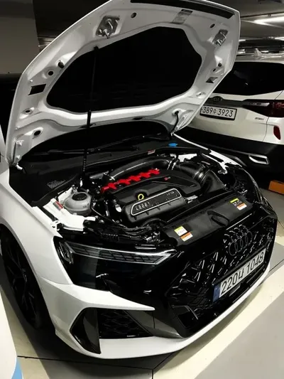 Audi RS3 2025, 3500 км, за 53721.41 USD - фото 7