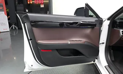 Hyundai Grandeur 2023, 67832 км, за 17263.85 USD - фото 24
