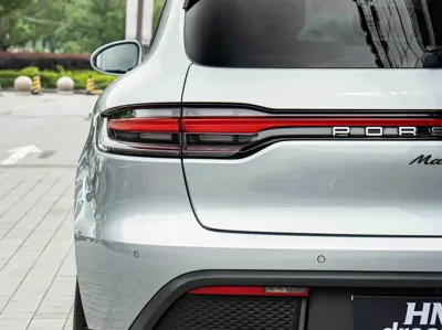 Porsche Macan 2023, 38000 км, за 49593.57 USD - фото 9