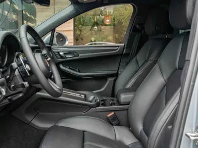 Porsche Macan 2023, 38000 км, за 49593.57 USD - фото 11