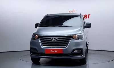Hyundai Starex 2020, 75599 км, за 8861.76 USD