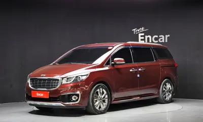 Kia Canival · 2015 год