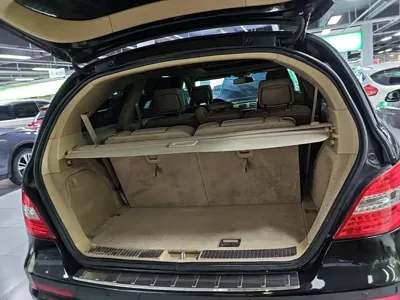 Mercedes-Benz R-Class 2017, 137400 км, за 11967.05 USD - фото 19