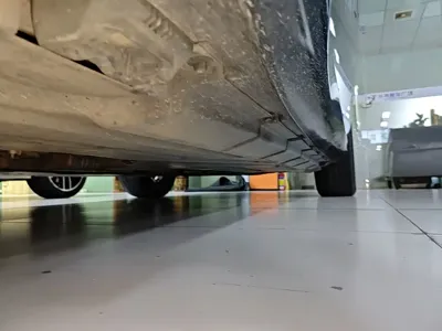 Mercedes-Benz R-Class 2017, 137400 км, за 11967.05 USD - фото 22