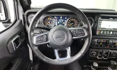 Jeep Wrangler 2021, 98755 км, за 26671.89 USD - фото 13