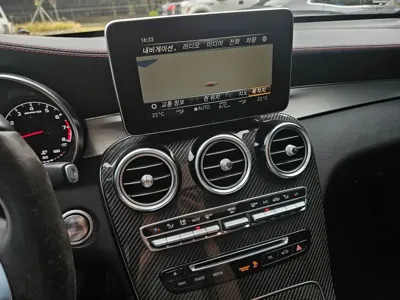 Mercedes-Benz GLC-Class 2018, 133825 км, за 18379.94 USD - фото 11