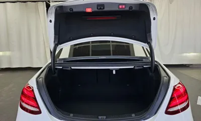 Mercedes-Benz E-Class 2019, 93092 км, за 16511.73 USD - фото 20