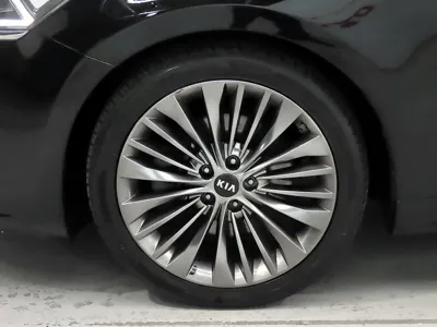 Kia K7 2017, 128162 км, за 7296.42 USD