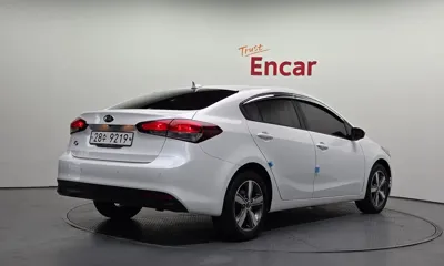 Kia K3 2018, 54656 км, за 5785.61 USD - фото 2