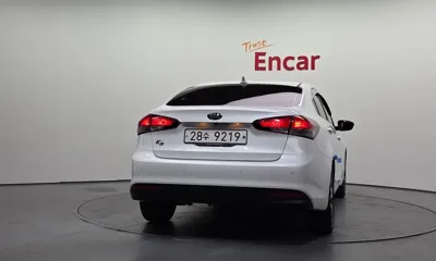 Kia K3 2018, 54656 км, за 5785.61 USD - фото 4