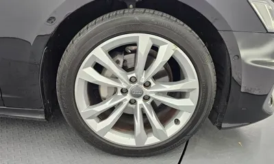 Audi A6 2020, 33082 км, за 18708.15 USD