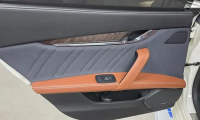 Maserati Quattroporte 2019, 47785 км, за 28554.55 USD - фото 25