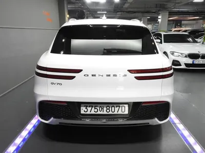 Genesis GV70 2022, 72612 км, за 19349.01 USD