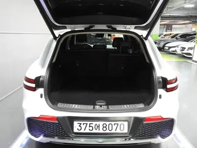 Genesis GV70 2022, 72612 км, за 19349.01 USD