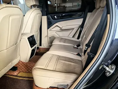 Porsche Cayenne 2019, 133000 км, за 42053.08 USD - фото 11