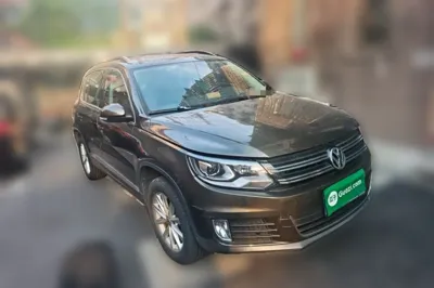 Volkswagen Tiguan 2015, 97400 км, за 5640 USD - фото 3