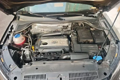 Volkswagen Tiguan 2015, 97400 км, за 5640 USD - фото 21