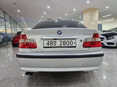 BMW 3-Series 2003, 154642 км, за 3612.72 USD