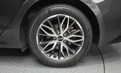 Kia K5 2021, 108352 км, за 10174.61 USD - фото 21