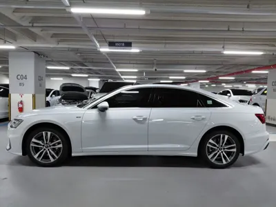 Audi A6 2021, 31586 км, за 21452.24 USD