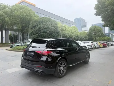 Mercedes-Benz GLC AMG 2025, 13000 км, за 61211.29 USD