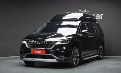 Kia Canival · 2023 год