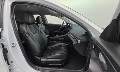 Hyundai Avante 2024, 50946 км, за 12913.9 USD - фото 10