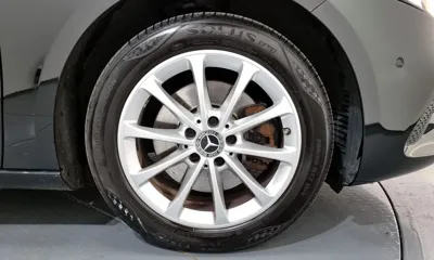 Mercedes-Benz A-Class 2019, 76116 км, за 10437.18 USD