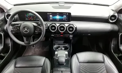 Mercedes-Benz A-Class 2019, 76116 км, за 10437.18 USD - фото 7