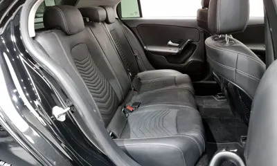 Mercedes-Benz A-Class 2019, 76116 км, за 10437.18 USD - фото 12