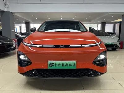 Xpeng G6 · 2023 год