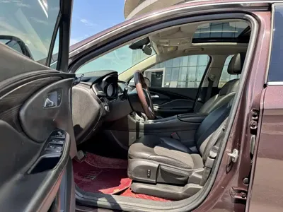 Buick Envision Plus 2018, 92000 км, за 7483.05 USD