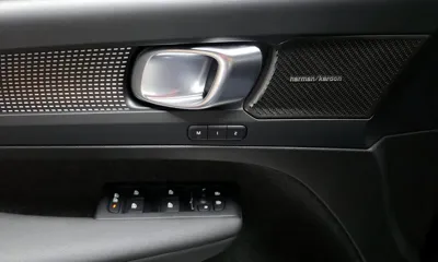 Volvo XC40 2025, 1359 км, за 33047.13 USD - фото 20
