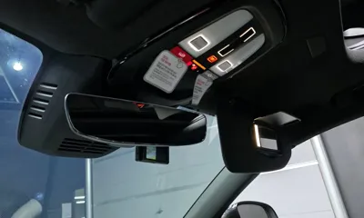 Volvo XC40 2025, 1359 км, за 33047.13 USD - фото 27