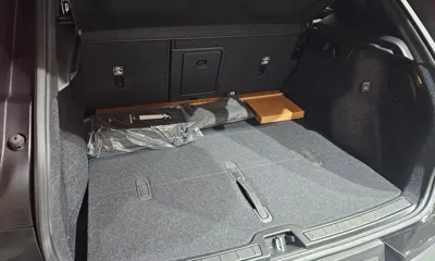 Volvo XC40 2025, 1359 км, за 33047.13 USD - фото 29